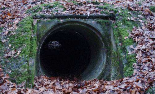 Escape tunnel exit